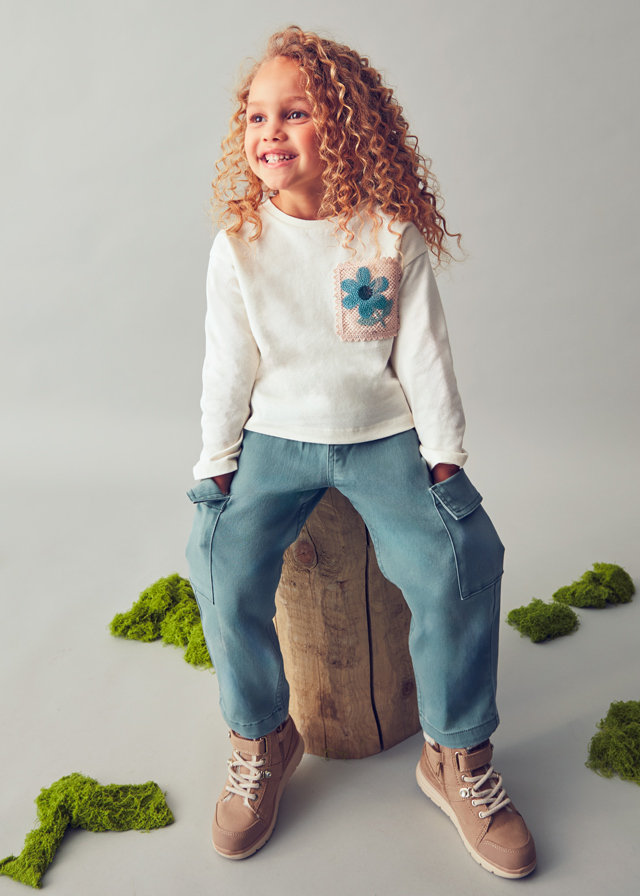 Dievčenské tričko s dlhým rukávom  - MYRL - crochet pocket t-shirt